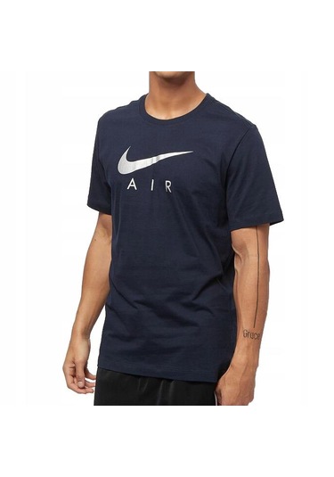 nike swoosh tshirt