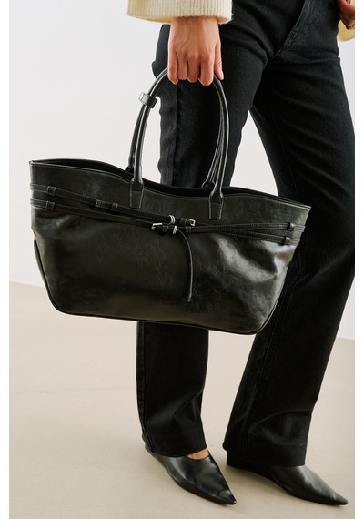 Manuka Watson Kemerli Tote Çanta Siyah Aw26cnt00014-01