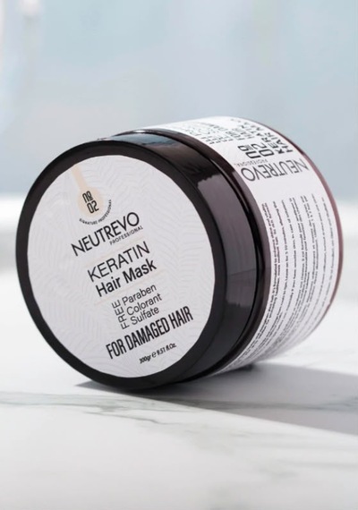 Neutrevo Professional No:2 Keratin Serisi Onarıcı Ve Güçlendirici Saç Bakım Maskesi 300 Ml