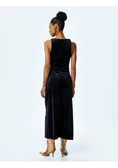 Koton Slim Fit Drape Detaylı Kolsuz Uzun Kadife Elbise Siyah 5wak80384ek Siyah Koton Slim Fit Drape Detaylı Kolsuz Uzun Kadife Elbise Siyah 5wak80384ek Siyah
