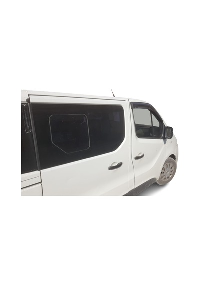 Renault Trafic 2001 - 2014 Model Arası Ön Mugen Cam Rüzgarlığı