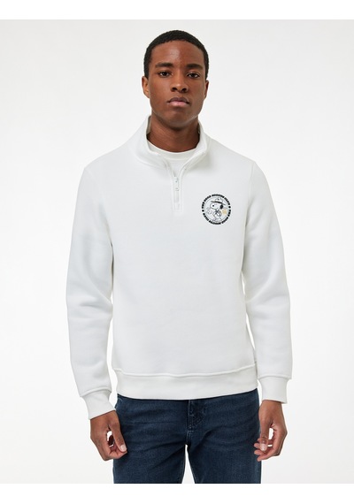 Koton Uzun Kollu Şardonlu Yarım Fermuarlı Lisanslı Snoopy Baskılı Sweatshirt Ekru 6wam70143mk