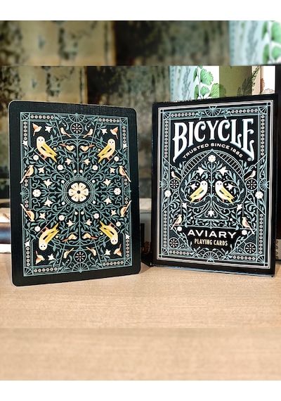 Bicycle Aviary Oyun Kartı