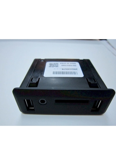 Megan Uyumlue 4 - IV Aksesuar Prizi Usb-Aux-SD 280233557R - 280236599R