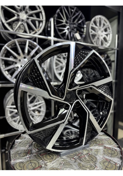 19'' 5x112 Audi S3 Black Diamond Jant Modeli