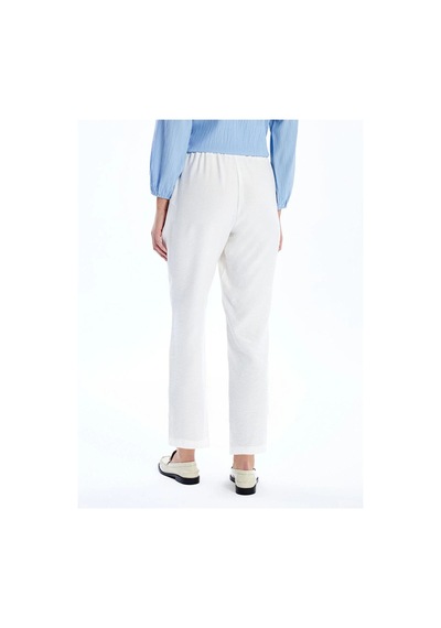 LC Waikiki Lcwaıkıkı Classic Beli Lastikli Loose Fit Kadın Pantolon Ecru