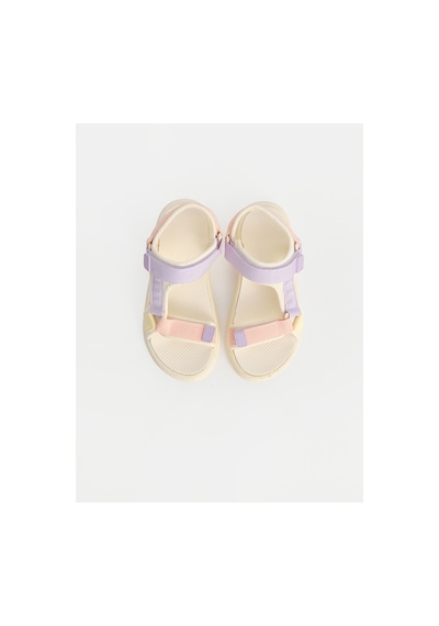 Lc Waikiki Alıta Cıty Farkıyla Lcw Steps Bej Kız Çocuk Sandalet Bej - 925295034 Bej