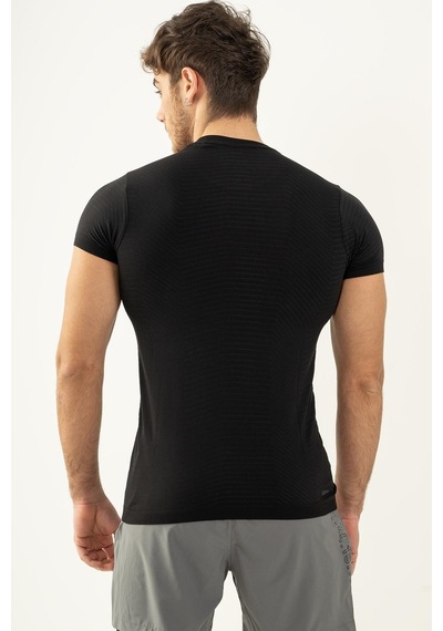 Maraton Active Slimfit Erkek Bisiklet Yaka Kısa Kol Koşu Siyah T-Shirt 821072-Siyah