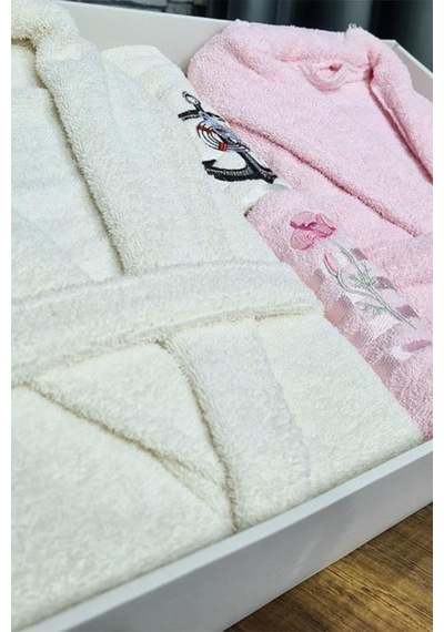 Çeyizlik Aile Bornoz Seti 4 Parça Krem Pudra Pudra