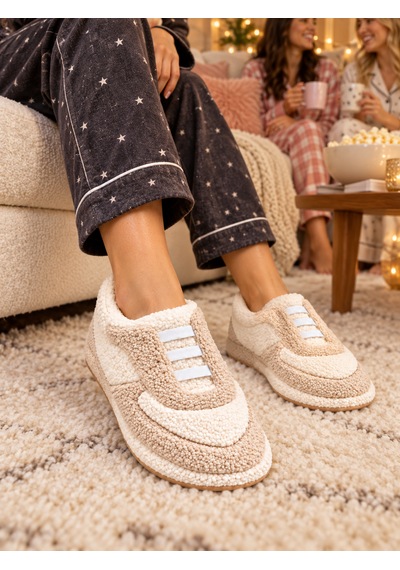 Moon Cloud Kürk Detaylı Peluş Ev Ayakkabısı Rahat Kaydırmaz Taban Sıcak Tutan Kışlık Ev Botu Panduf Zyn313 Bej Moon Cloud Kürk Detaylı Peluş Ev Ayakkabısı Rahat Kaydırmaz Taban Sıcak Tutan Kışlık Ev Botu Panduf Zyn313 Bej