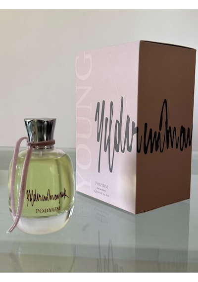 Yıldırım Mayruk Podyum Kadın Pafüm EDP 100 ML