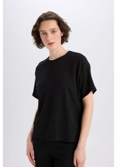 DeFacto Relax Fit Bisiklet Yaka Basic Düz Bürümcük Kısa Kollu Siyah Tişört C3843AX25SPBK81 Siyah