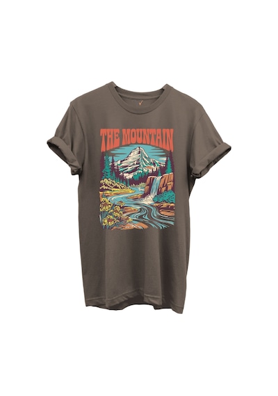 The Mountain Yazılı Dağ Manzarası Ve Şelale Baskılı %100 Pamuk Regular Fit Unisex T-shirt Kahverengi