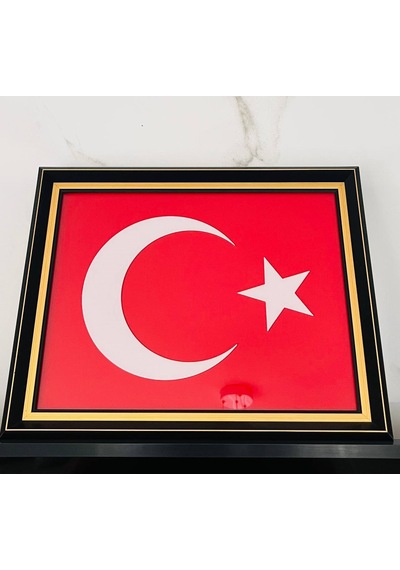Lüks Çerçeveli El Yapımı Türk Bayrağı Makam Ve Ofis Hediyesi
