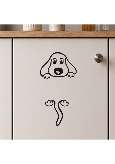 Arası Boş Köpek 17x17 Cm Sticker Folyo
