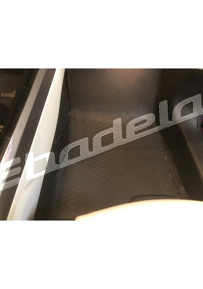 Mercedes Glb 2019-21 Uyumlu Havuzlu Paspas Kaucuk Kokusu
