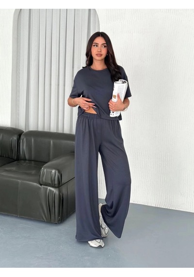 Freedom Store Kadın Osy Modal Yumuşak Dokulu Kumaş Bisiklet Yaka T-shirt Bol Paça Pantalon İkili Takım -antrasit Freedom Store Kadın Osy Modal Yumuşak Dokulu Kumaş Bisiklet Yaka T-shirt Bol Paça Pantalon İkili Takım -antrasit