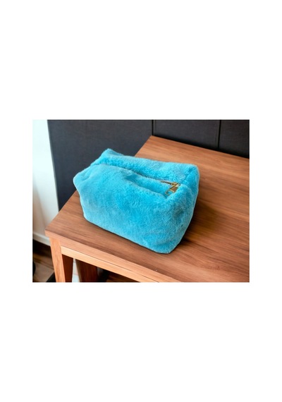 Pufcase Toscana Peluş Kumaş, Makyaj Çantası 10x20x10 Cm İthal Tüy Dökmez Açık Mavi