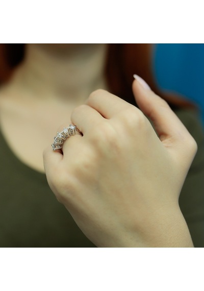 Lova 1 Karat Efektli Pırlanta Beştaş Yüzük - 1070107