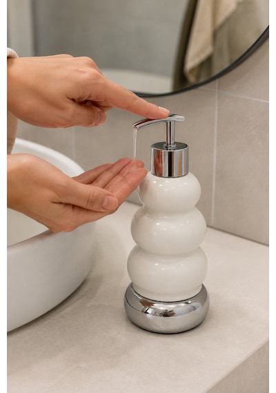 Trıo Dekoratif Premium 3 Boğumlu Sıvı Sabunluk 300 Ml Krom Görünümlü Pompalı Pastel Yeşil Banyo Ve Mutfak Sabun Dispenseri - 18,5 Cm X 7 Cm Beyaz