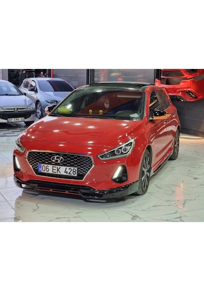 Hyundai i30 Makyajlı Ön Ek 2017+ (Plastik)
