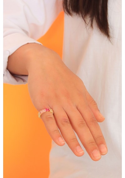 Tamtur Model Karışık Taşlı Kadın Gümüş Yüzük (Altın Kaplamalı )20 - 547135336 Tamtur Model Karışık Taşlı Kadın Gümüş Yüzük (Altın Kaplamalı )20 - 547135336