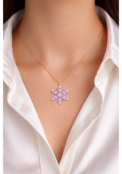 Çekirdekjewelry 925 Ayar Gümüş Lila Taşlı Kamelya Çiçeği Kolye Pembe