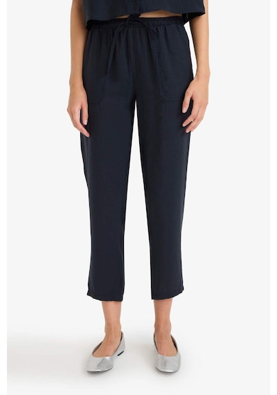 DeFacto Straight Fit Çift Cepli Yüksek Bel Düz Paça Modal Kumaş Pantolon E5962AX25SPNV100