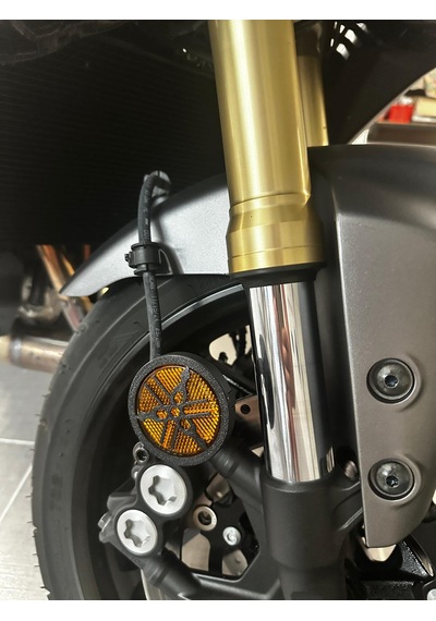 Yamaha Mt-09 Uyumlu Logo Detaylı Ön Reflektör Kapağı Seti Siyah