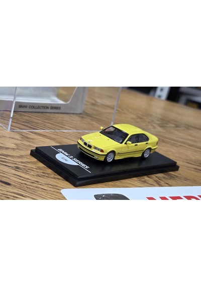 1/64 Bmw E36 Sarı - Collector Edition 50 Years Bmw 3 Series