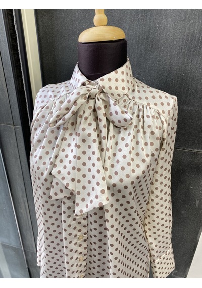 Pera Moda Puantiye Desenli Paris Fularlı Gömlek Kahve