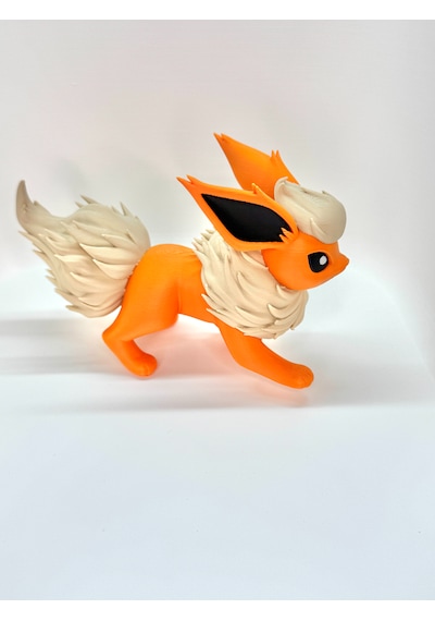 Flareon Pokémon Koleksiyon Figürü 10 Cm