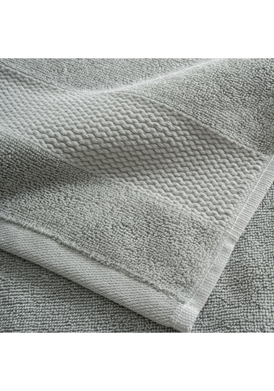 Lara Prestij Serisi Banyo Havlusu Bordürlü 80x150 Yeşil, Oeko Tex Standard 100 Sertifikalı %100 Ege Pamuğu, Dokuma 500 Gsm