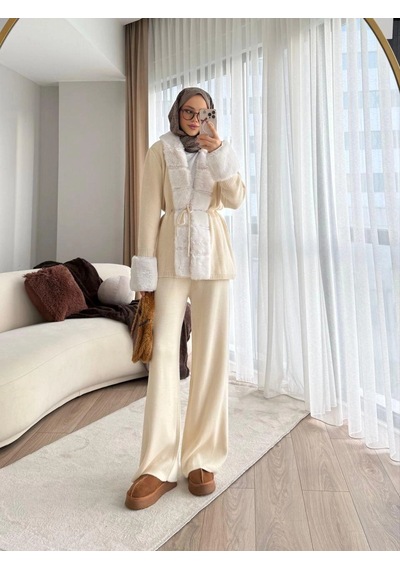 Elora Atelier Ekru Kürk Detaylı Triko Takım