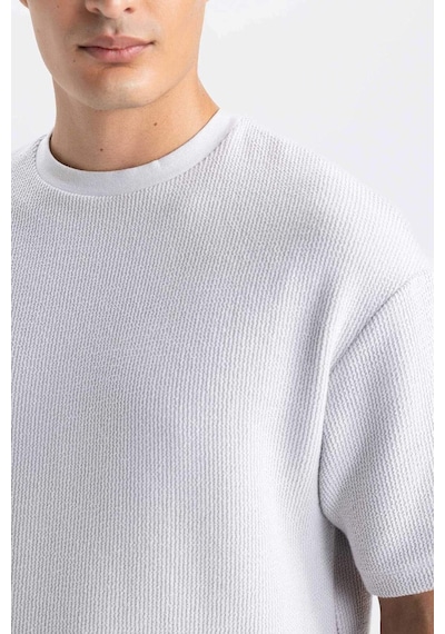 DeFacto Boxy Fit Bisiklet Yaka Kısa Kollu Basic Düz Tişört C8724AX24AUGR184