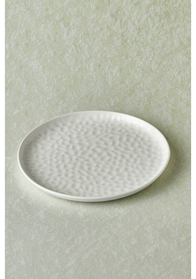 Karaca X Refika Bembeyaz Yuvarlak Pasta Tabağı 22 Cm Beyaz