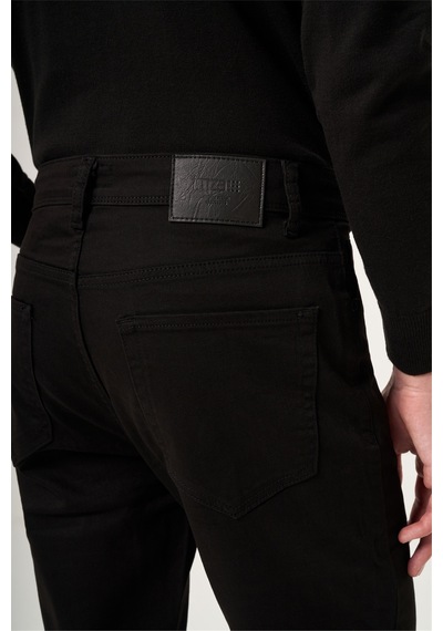 İmza Siyah 5 Cep Gabardin Slim Fit Pamuklu Denim Pantolon 1023265151