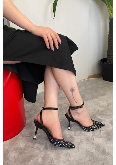 Preshley Kadın Fenny Siyah Saten Kristal Taşlı 9 Cm Teş Detaylı İnce Topuklu Sivri Burunlu Arkası Acık Stiletto Siyah Preshley Kadın Fenny Siyah Saten Kristal Taşlı 9 Cm Teş Detaylı İnce Topuklu Sivri Burunlu Arkası Acık Stiletto Siyah