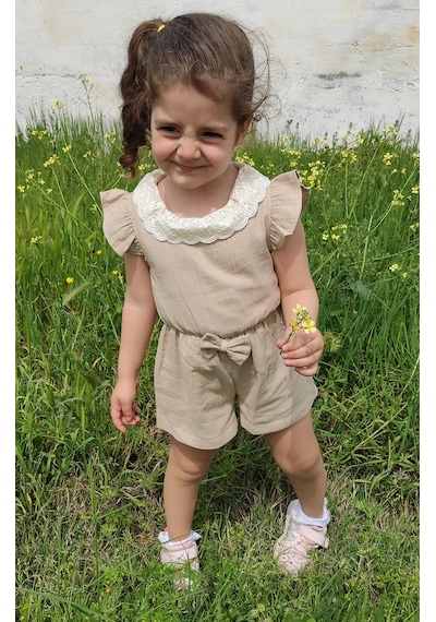 Novy Baby Müslin Kumaş Dantel Yaka Fiyonklu Kız Çocuk Tulum - 2-5 Yaş