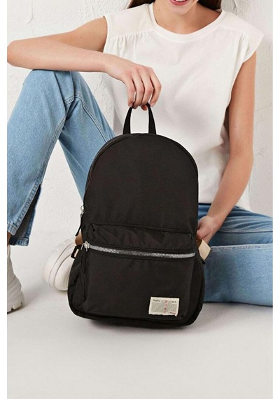Dzc Kuzenler Avm Unisex Hugbag Sırt Çantası Spor Outdoor Defacto Moel Orta Boy Çanta Siyah - Antrasit Dzc Kuzenler Avm Unisex Hugbag Sırt Çantası Spor Outdoor Defacto Moel Orta Boy Çanta Siyah - Antrasit