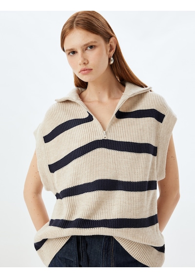 Koton Triko Oversize Süveter Yarım Fermuar Detaylı Dik Yaka Kolsuz Lacivert Çizgili 5wak20042ht 7s2 Koton Triko Oversize Süveter Yarım Fermuar Detaylı Dik Yaka Kolsuz Lacivert Çizgili 5wak20042ht 7s2