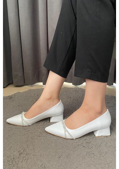 Kadın Valeri Beyaz Çapraz Taşlı Stiletto Alcak Ökçe Abiye Ayakkabı-beyaz