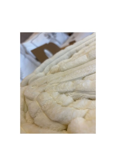 Gökse Home Merinos Modern Line 3 Parça Çift Kişilik Battaniye Seti Krem