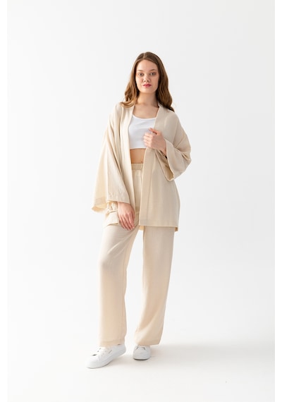 Zen Elegance Kadın Kimono Takım - Geniş Paça Keten Dokulu Alt Üst Yazlık Kadın Takım Bej Zen Elegance Kadın Kimono Takım - Geniş Paça Keten Dokulu Alt Üst Yazlık Kadın Takım Bej