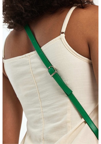 Küçük Boy Nakış Detaylı Crossbody Çapraz Askılı Kadın Omuz Çantası Çimen Çimen