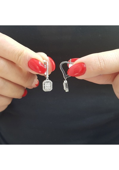Lova 0,73 Karat Baget Pırlanta Küpe - 3030047
