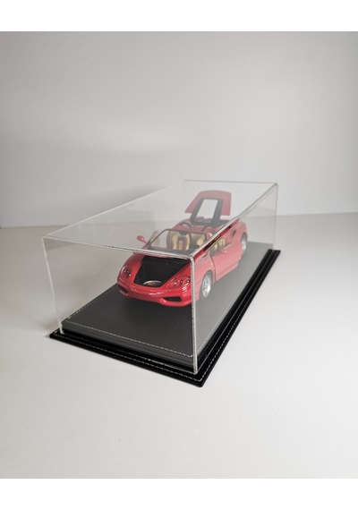 1:18 Model Araçlar İçin Siyah Deri Tabanlı Pleksi Case