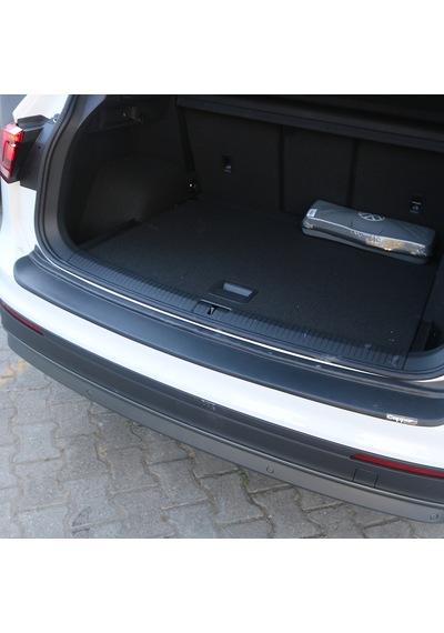 Tiguan Arka Tampon Eşiği Tampon Üstü Plastik Koruma Mat Siyah 2016 Ve Üzeri