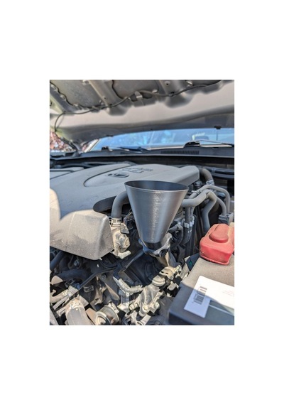 2016-2023 Toyota Tacoma Yağ Doldurma Hunisi Adaptörü