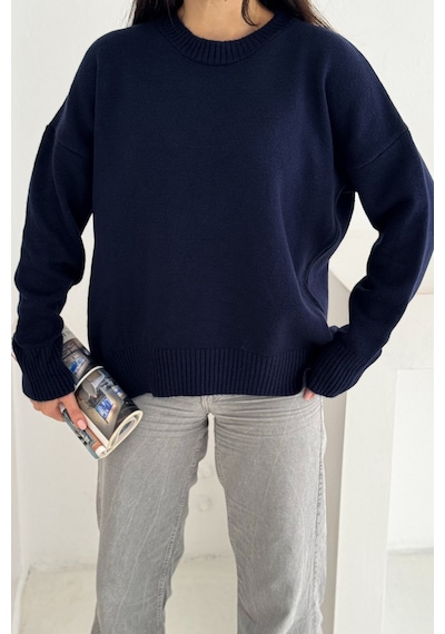 Femelle Kadın Lacivert Standart Beden Oversize Basic Triko Kazak - 357bnd